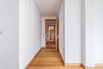 Apartamento T3 para Venda em Funchal (São Pedro)