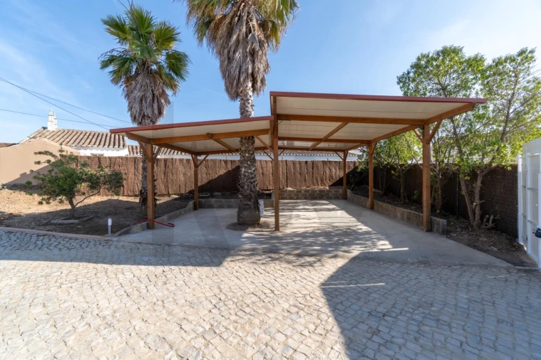 Moradia T3 para Venda em Vila Nova de Cacela Foto 6