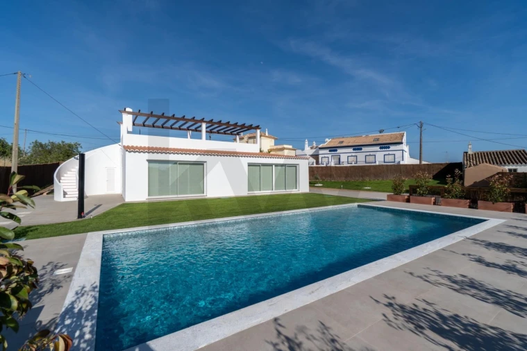 Moradia T3 para Venda em Vila Nova de Cacela Foto 12