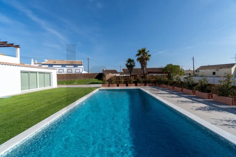 Moradia T3 para Venda em Vila Nova de Cacela Foto 13