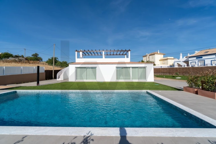 Moradia T3 para Venda em Vila Nova de Cacela Foto 11