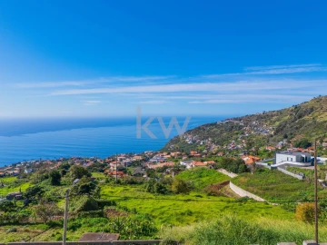 Moradia T3 para Venda em Arco da Calheta