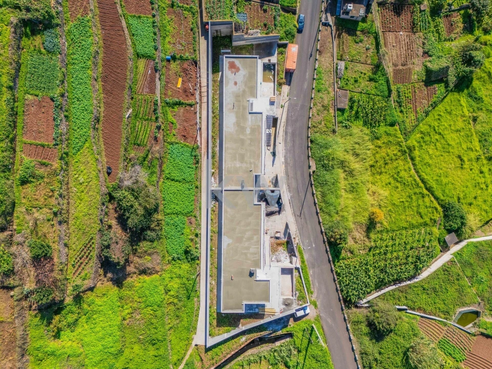 Moradia T3 para Venda em Arco da Calheta Foto 11