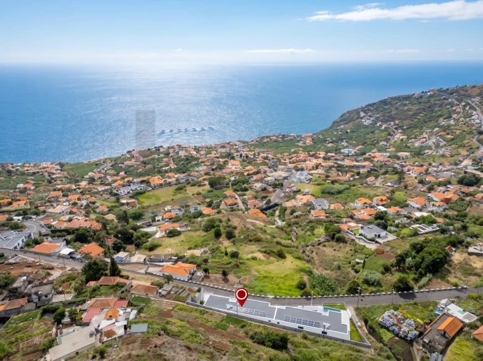 Moradia T3 para Venda em Arco da Calheta Foto 14