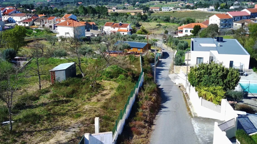 Terreno para Venda em Três Povos Foto 5