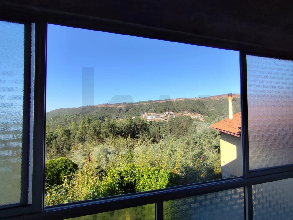 Moradia T2 para Venda em Penacova Foto 9