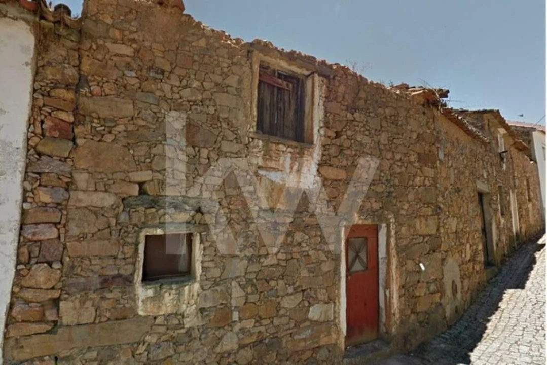 Moradia para Venda em Monforte da Beira Foto 1