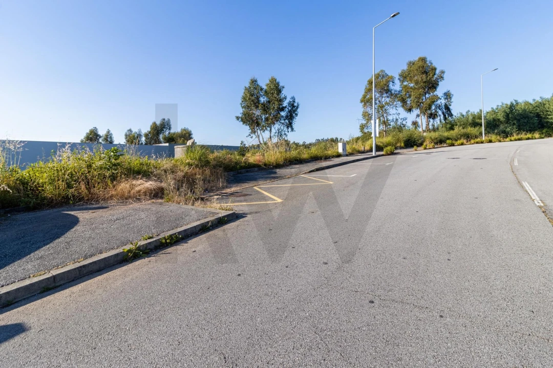 Terreno para Venda em São João da Madeira Foto 14