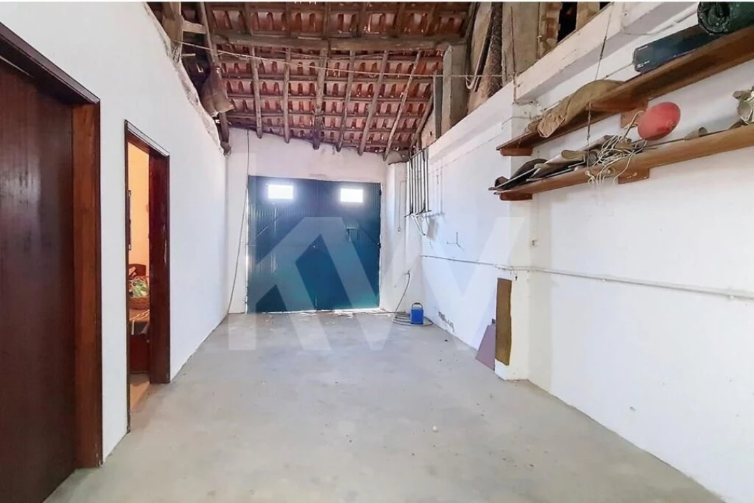 Moradia T4 para Venda em Carregueira Foto 16