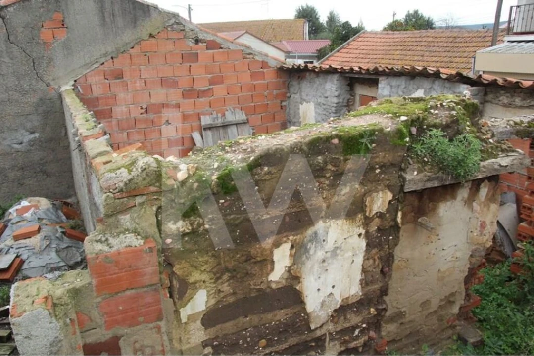 Moradia T4 para Venda em Carregueira Foto 27