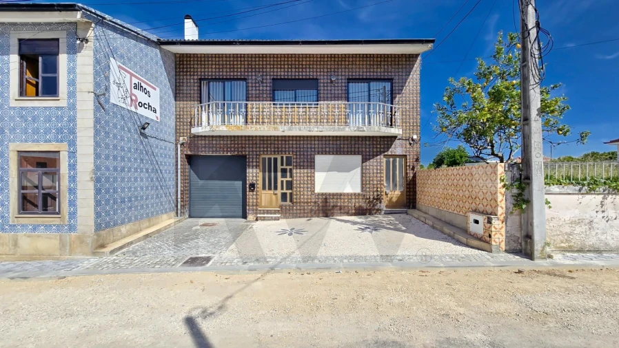 Moradia T5 para Venda em Aradas Foto 44