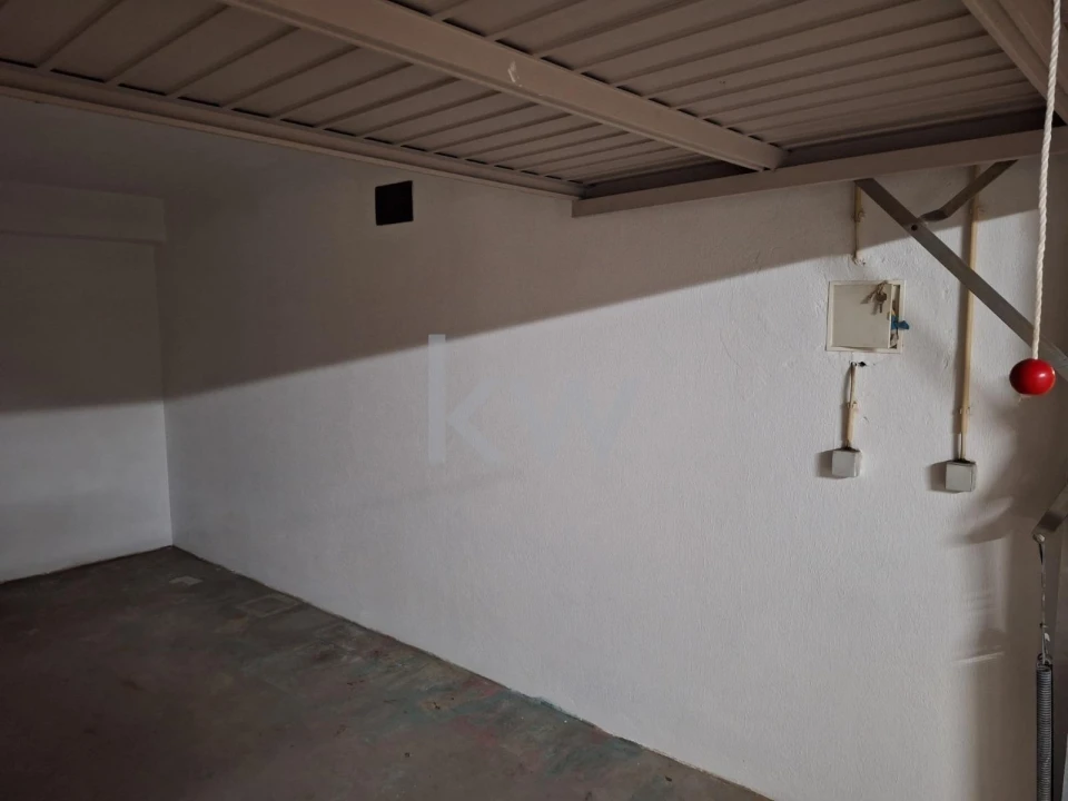 Garagem para Venda em Mira Foto 6