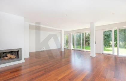 Moradia T4 para Venda em Cascais e Estoril
