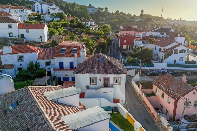 Moradia T4 para Venda em Colares Foto 37