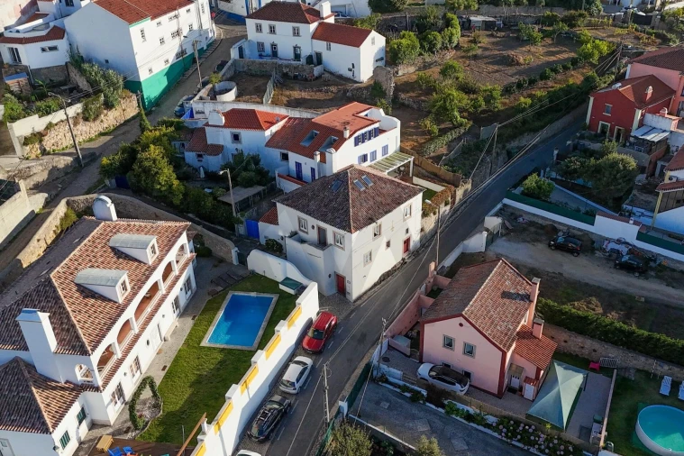 Moradia T4 para Venda em Colares Foto 40