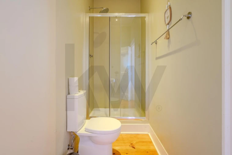 Moradia T4 para Venda em Colares Foto 26