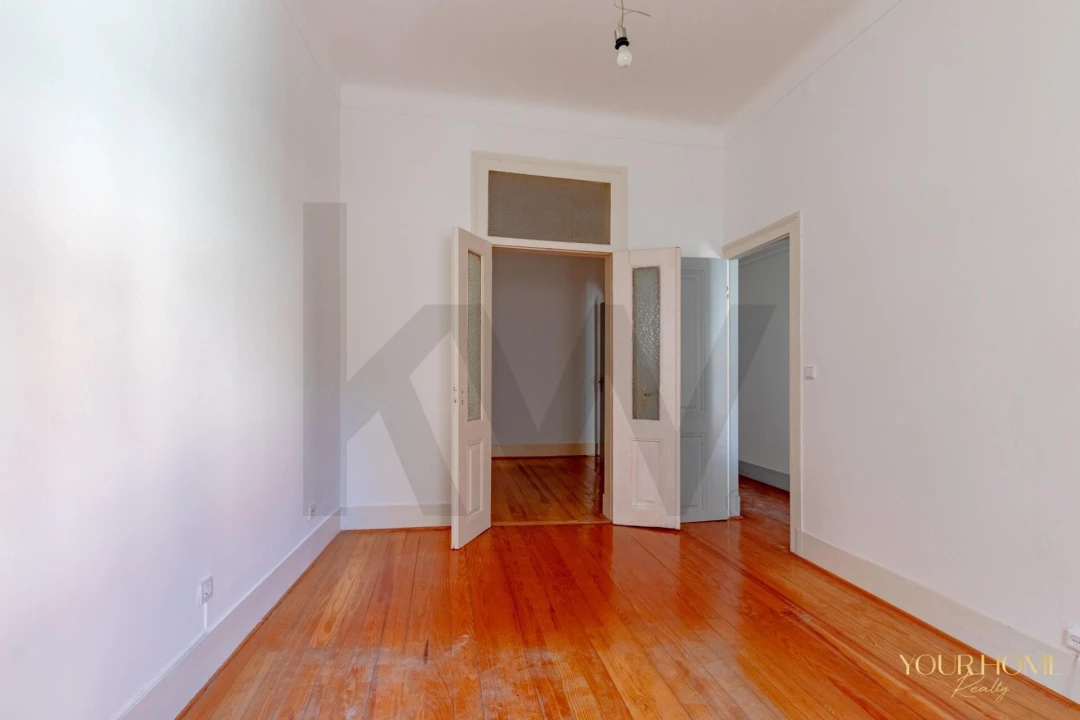 Apartamento T2 para Venda em Santo António Foto 15