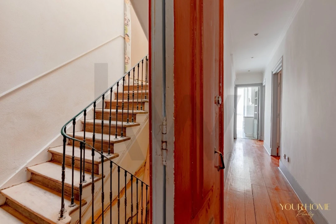 Apartamento T2 para Venda em Santo António Foto 16