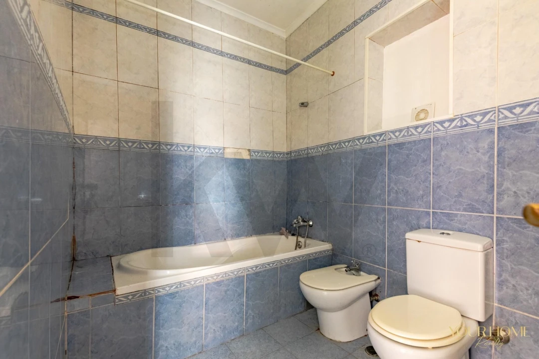 Apartamento T2 para Venda em Santo António Foto 19