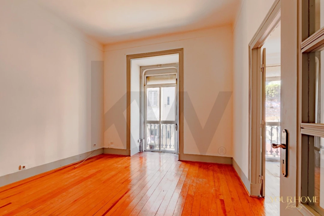 Apartamento T2 para Venda em Santo António Foto 3