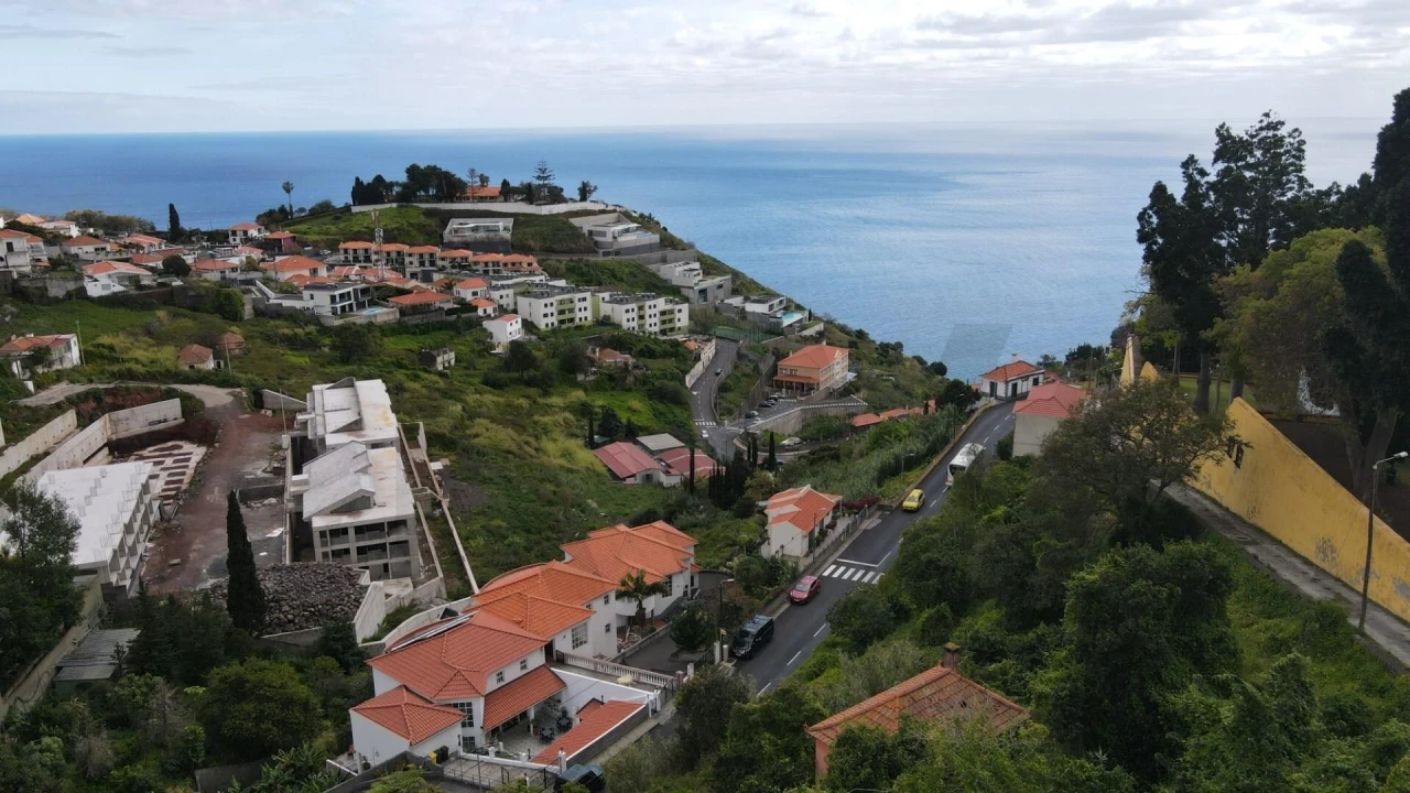 Prédio para Venda em São Gonçalo Foto 2