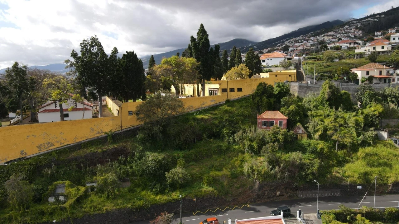 Prédio para Venda em São Gonçalo Foto 4