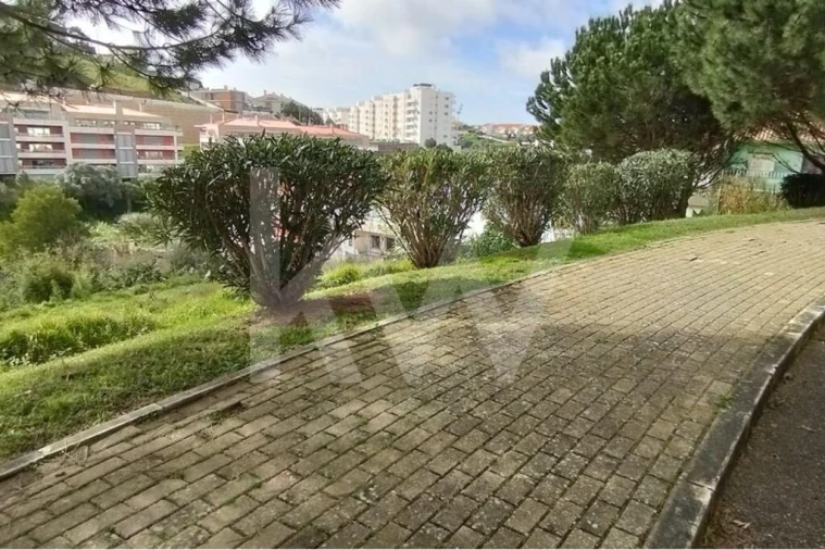 Terreno para Venda em Cascais e Estoril Foto 3