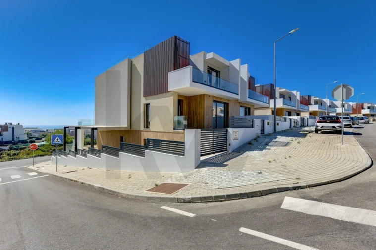 Moradia T4 para Venda em Ericeira Foto 39