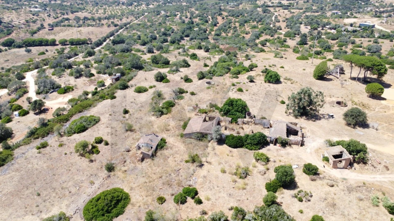 Terreno para Venda em Bensafrim e Barão de São João Foto 73