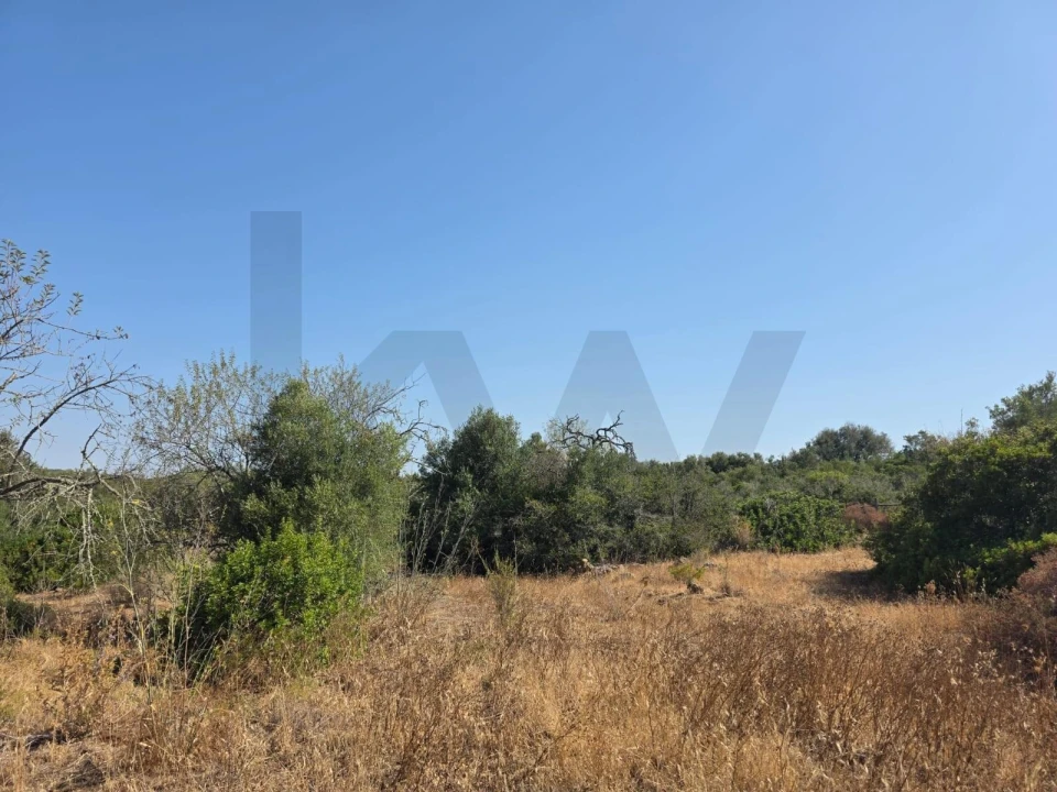 Terreno para Venda em Bensafrim e Barão de São João Foto 54