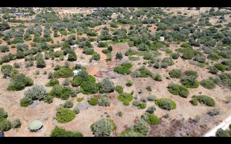 Terreno para Venda em Bensafrim e Barão de São João Foto 84