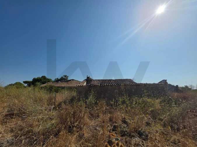 Terreno para Venda em Bensafrim e Barão de São João Foto 52