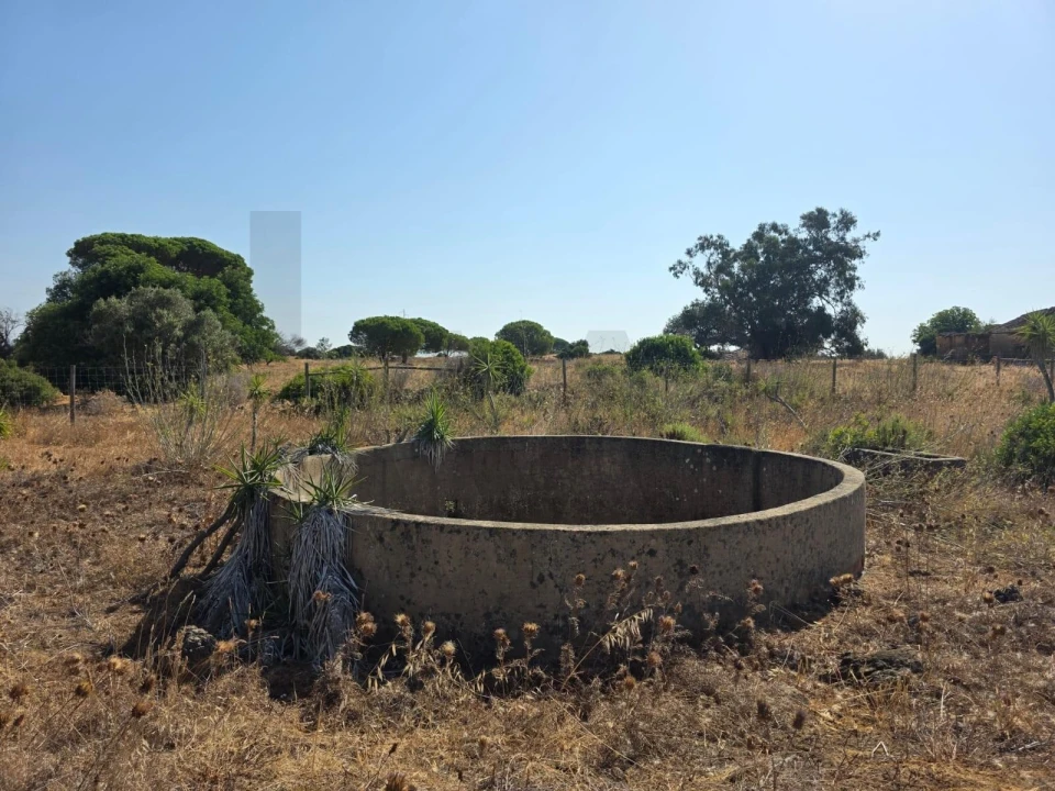 Terreno para Venda em Bensafrim e Barão de São João Foto 70
