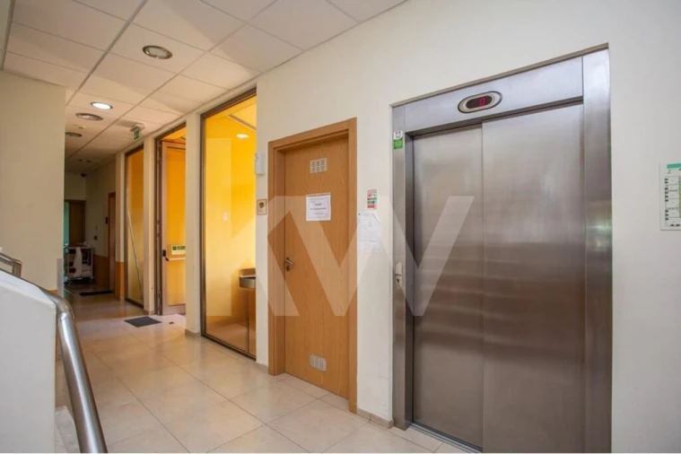 Negócio para Venda em Samora Correia Foto 26