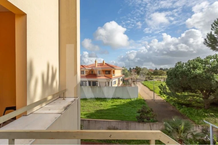 Negócio para Venda em Samora Correia Foto 70