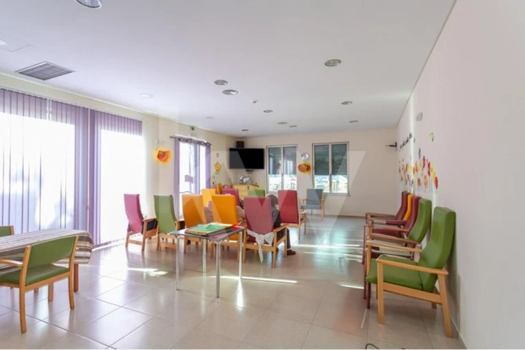 Negócio para Venda em Samora Correia Foto 19