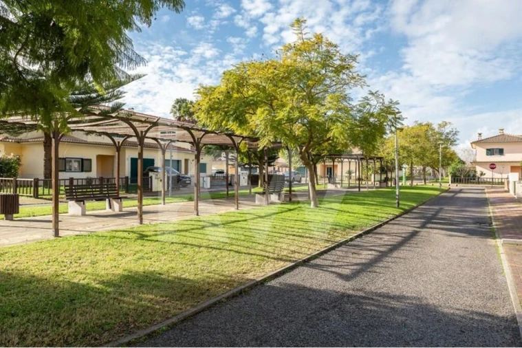 Negócio para Venda em Samora Correia Foto 8