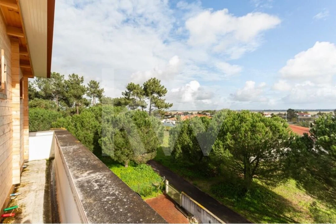 Negócio para Venda em Samora Correia Foto 83