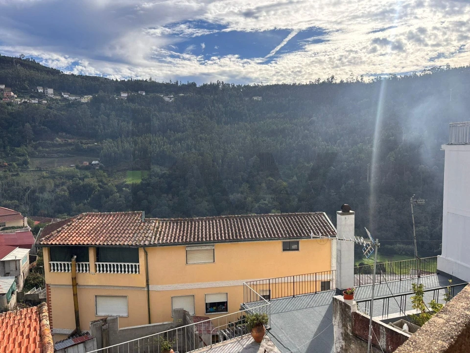 Moradia T1 para Venda em Ceira Foto 13