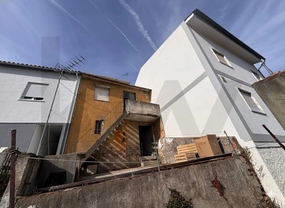 Moradia T1 para Venda em Ceira Foto 10