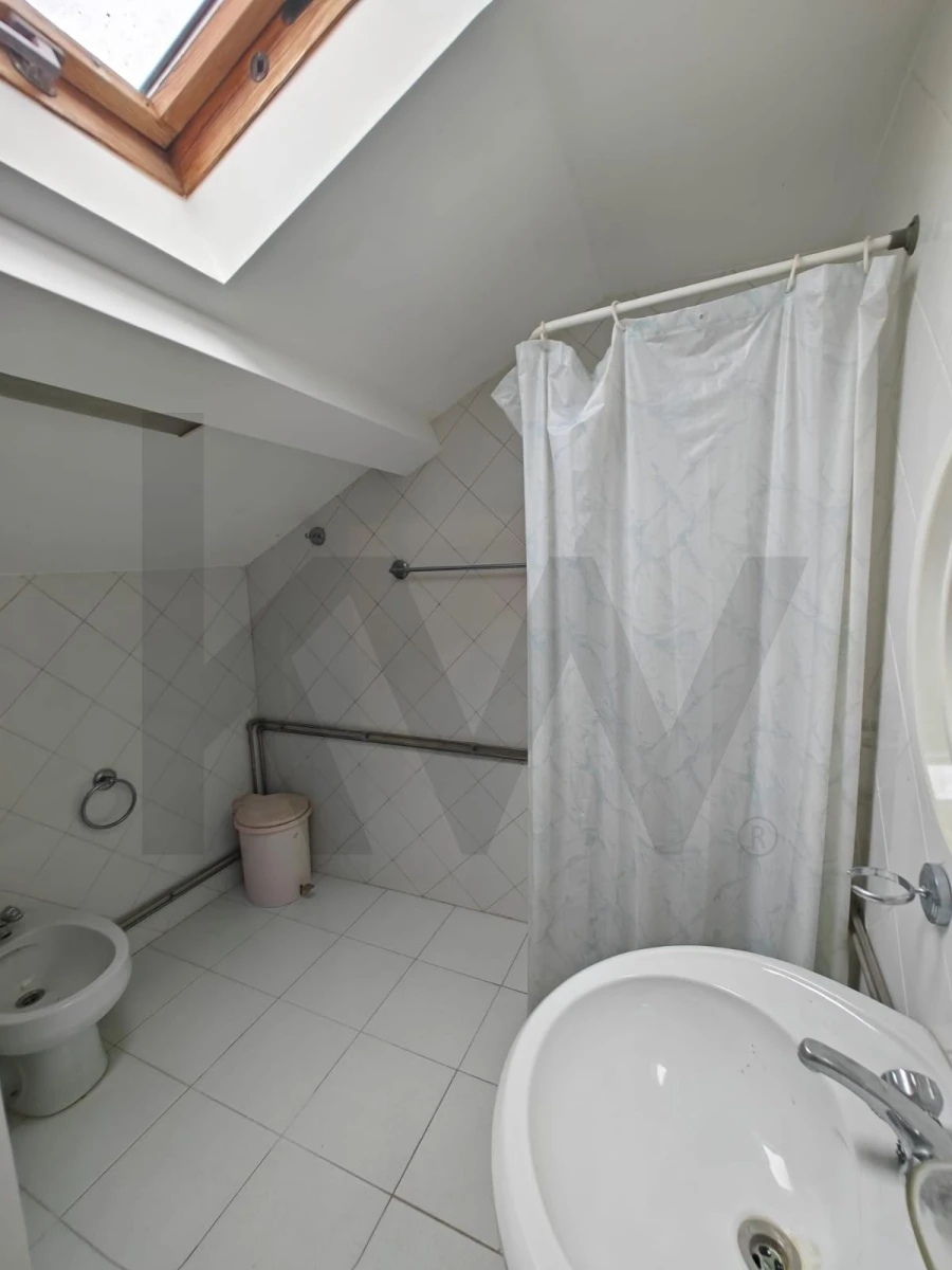 Apartamento para Venda em Soure Foto 8