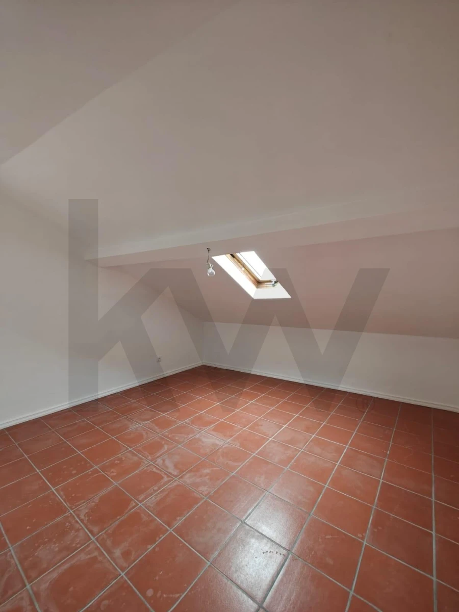 Apartamento para Venda em Soure Foto 6