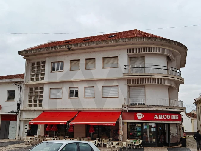 Apartamento para Venda em Soure Foto 13