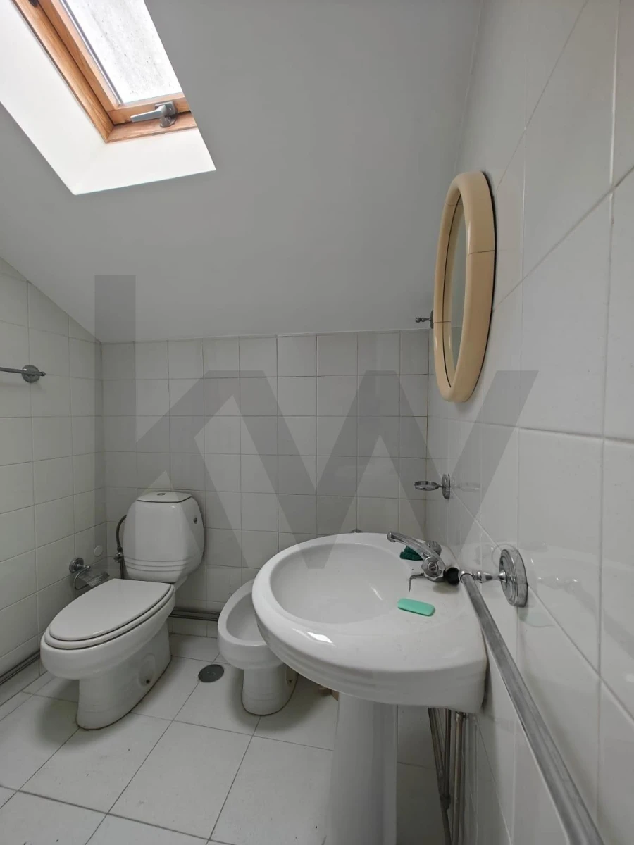 Apartamento para Venda em Soure Foto 12