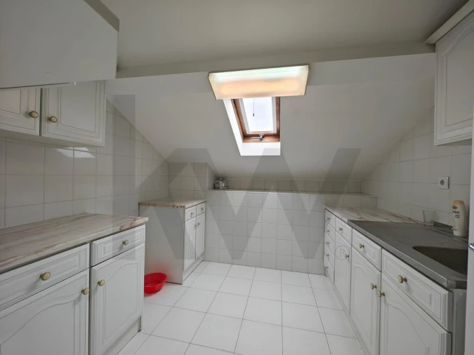 Apartamento para Venda em Soure Foto 3