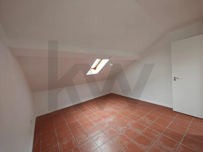 Apartamento para Venda em Soure Foto 11