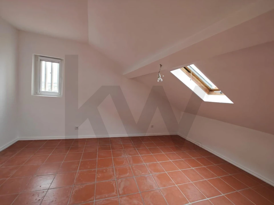 Apartamento para Venda em Soure Foto 9