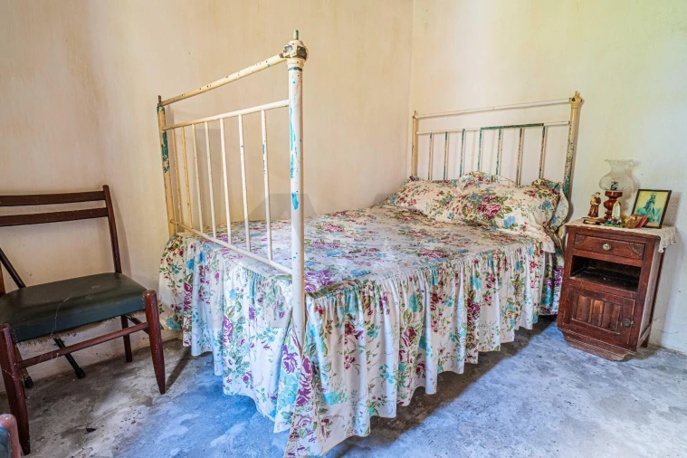 Moradia T2 para Venda em A dos Francos Foto 4