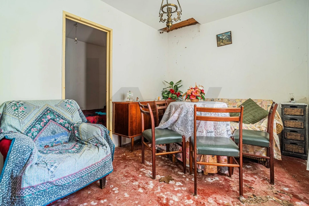 Moradia T2 para Venda em A dos Francos Foto 3