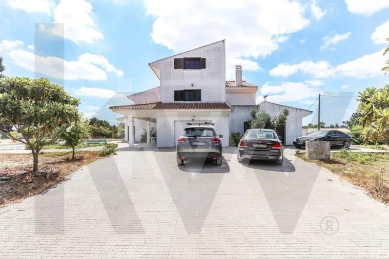 Moradia T5 para Venda em Pinhal Novo Foto 31